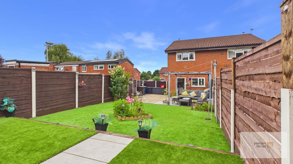 Property photo 2 of 17 Rear Garden