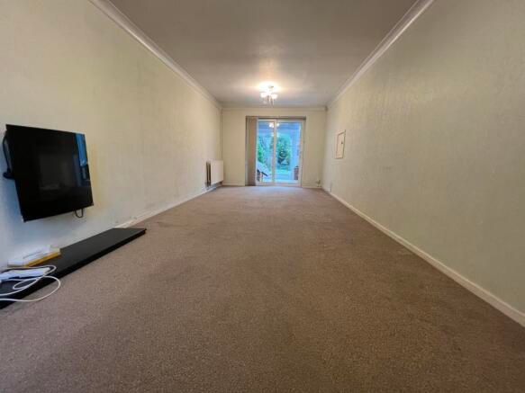 Property photo 3 of 12 Image