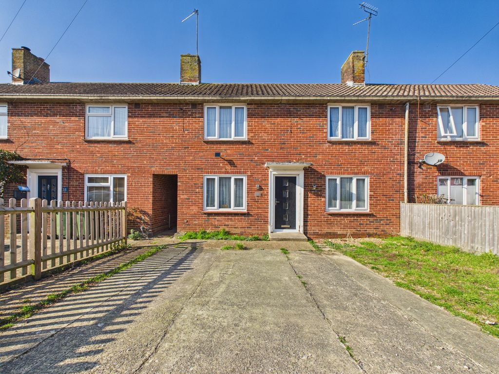 Property photo 1 of 18 Cam04018G0-Pr0460-Still018