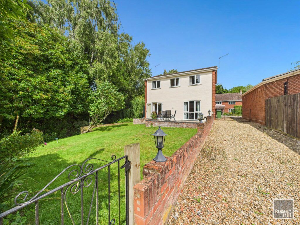 Property photo 1 of 21