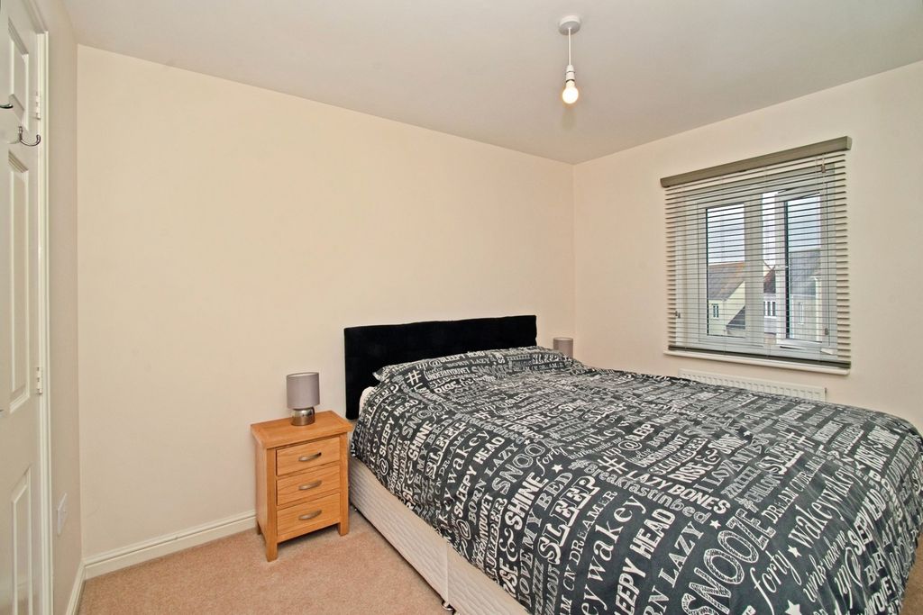 Property photo 3 of 16 Pbox-Img.Jpg