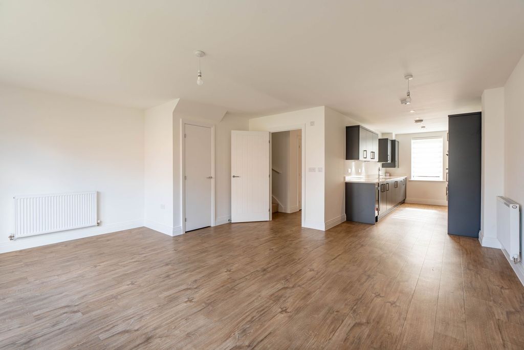 Property photo 2 of 12 Reception