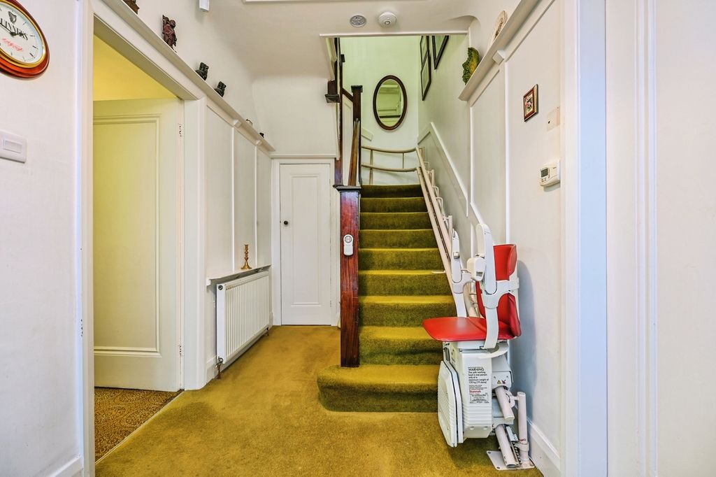 Property photo 2 of 20 Pbox-Img.Jpg