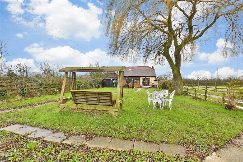 Property photo 1 of 19 Rear Garden