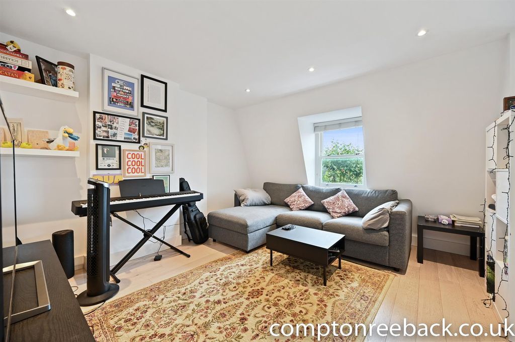 Property photo 1 of 7 Reception Room