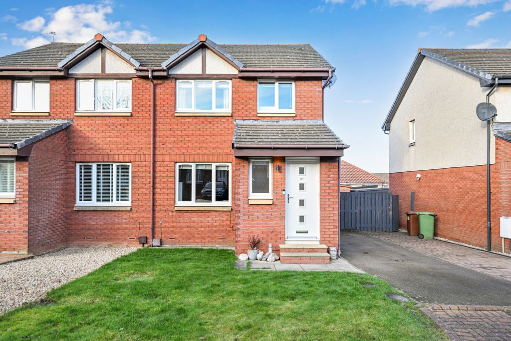 Property photo 1 of 17 Primary Property Image