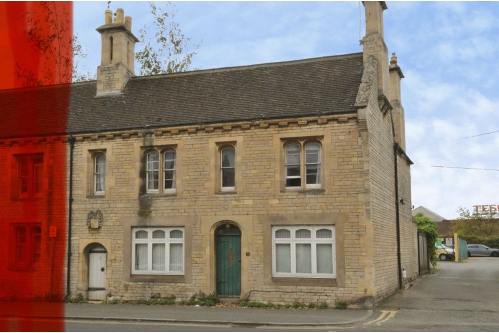 Property photo 1 of 29