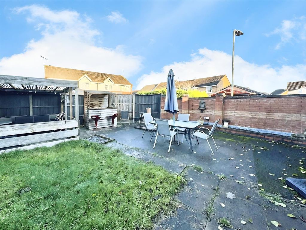 Property photo 2 of 12 Rear Garden