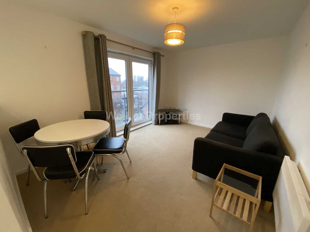Property photo 2 of 9