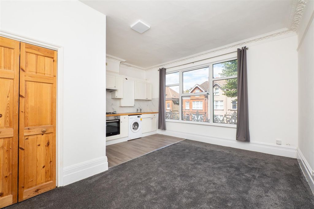 Property photo 1 of 8 St.Jr_New-001.Jpg