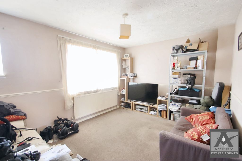 Property photo 2 of 7 Gallery