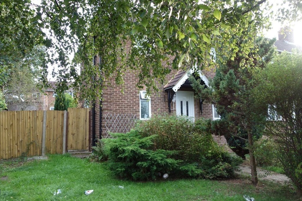 Property photo 1 of 4