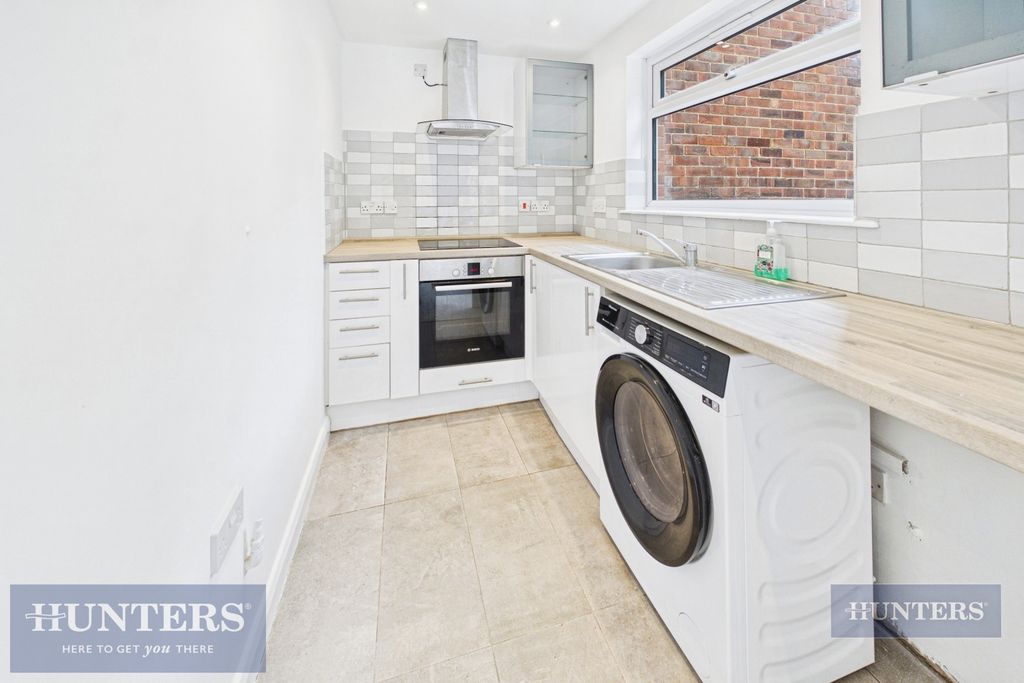 Property photo 1 of 10 Pbox-Img.Jpg