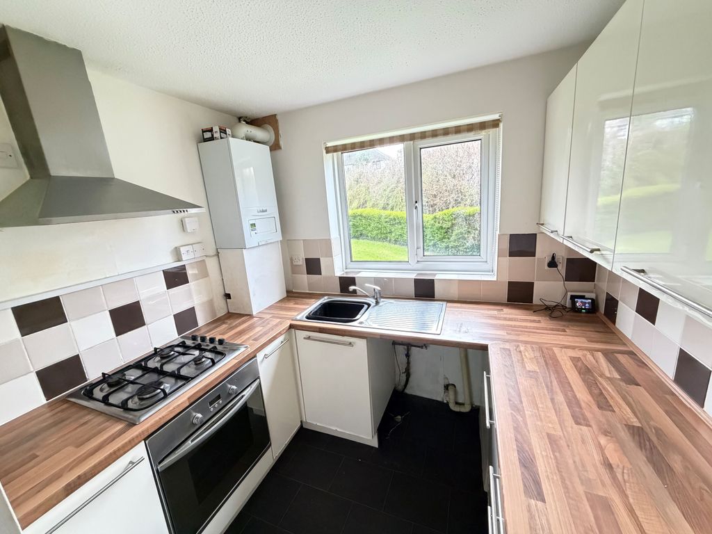 Property photo 3 of 7 2