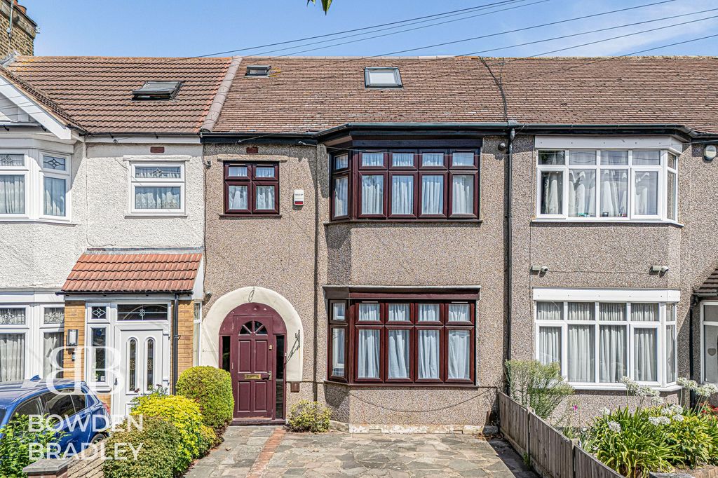 Property photo 1 of 23