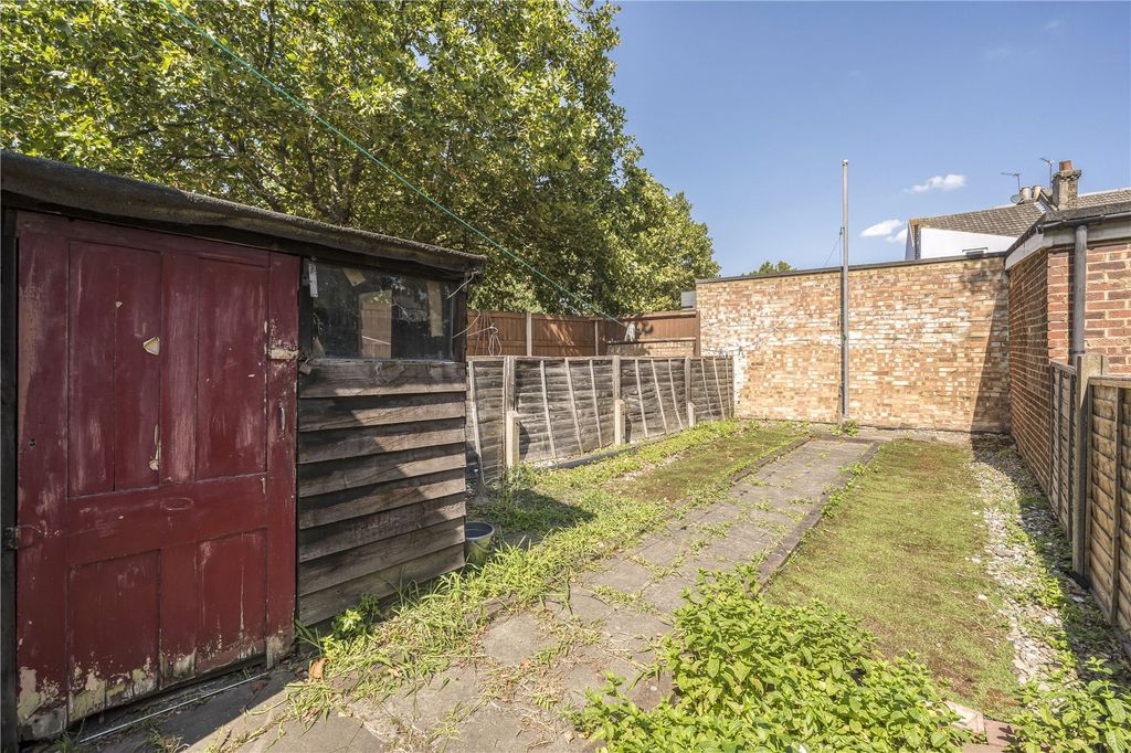 Property photo 2 of 8 Picture No. 09