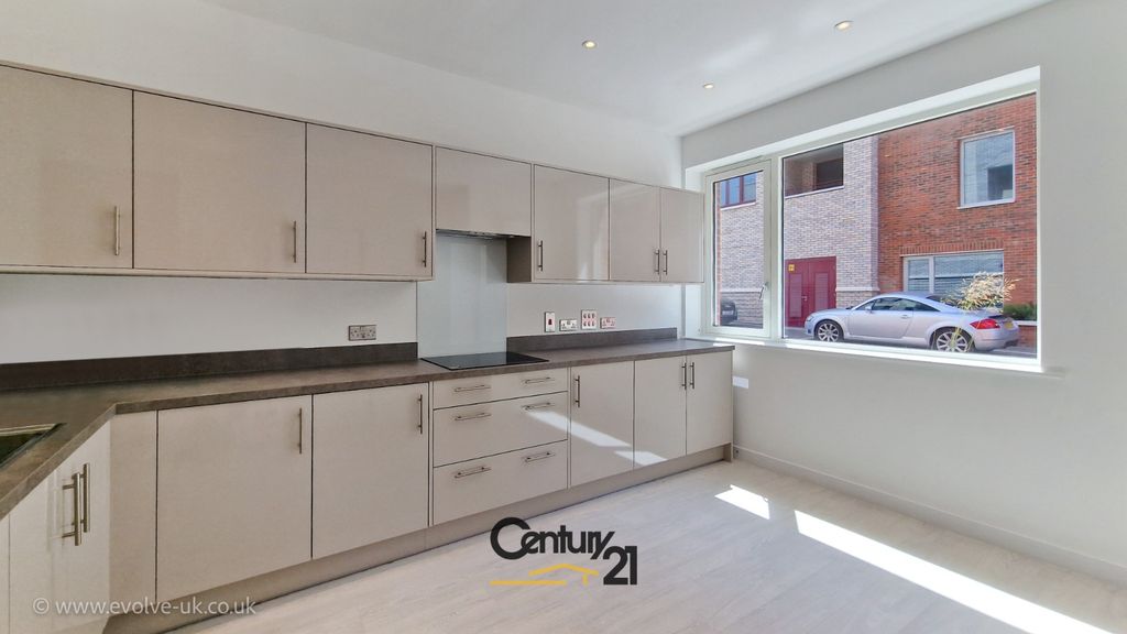 Property photo 3 of 27 Img-20251020-Wa0018