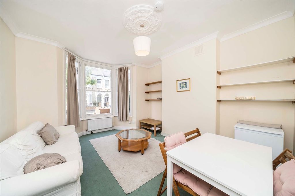 Property photo 2 of 5