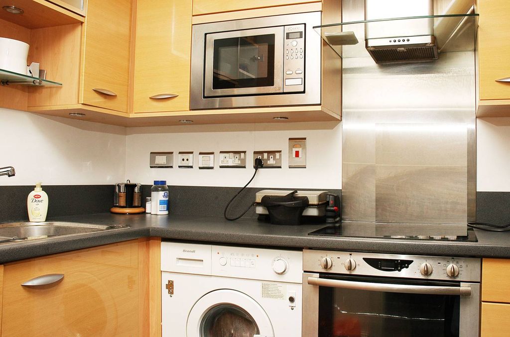 Property photo 3 of 9