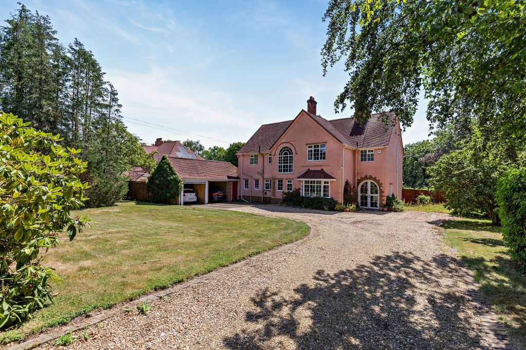 Property photo 1 of 20 Millington