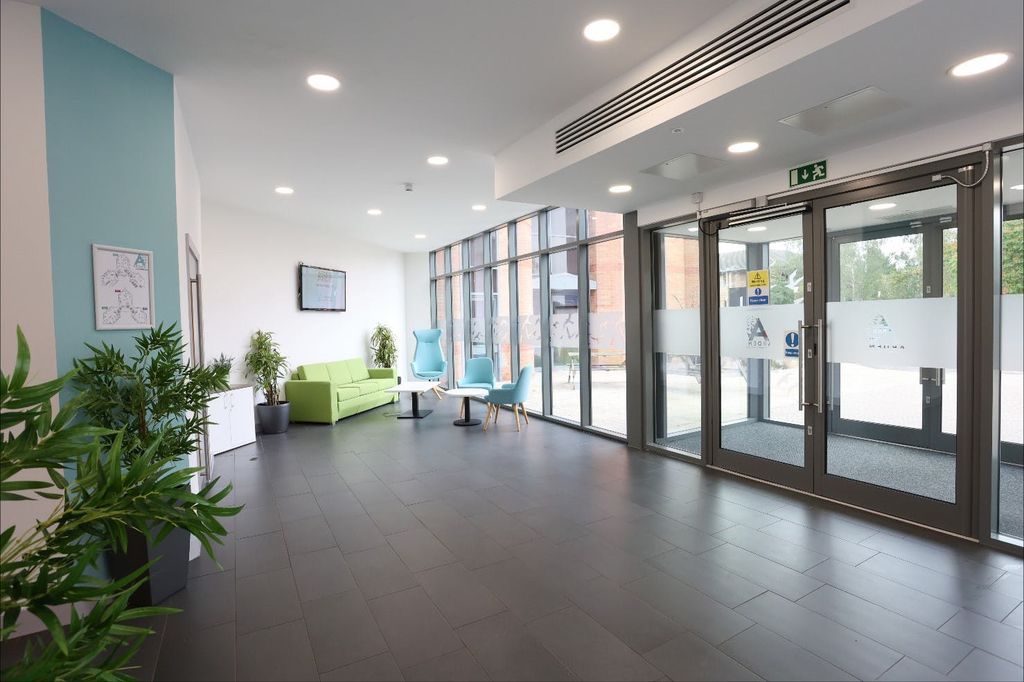 Property photo 2 of 9 Photo 2