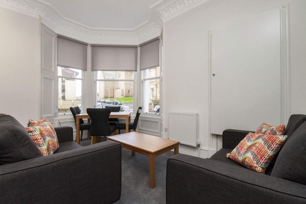 Property photo 2 of 13 Photo 2