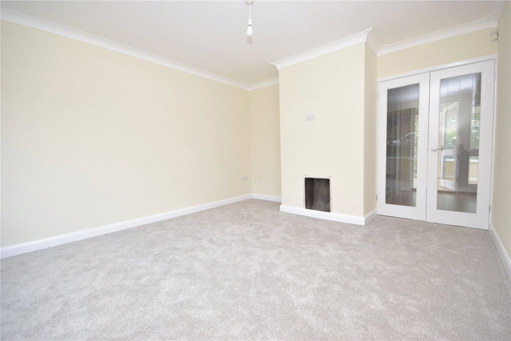 Property photo 2 of 14 Picture No. 08