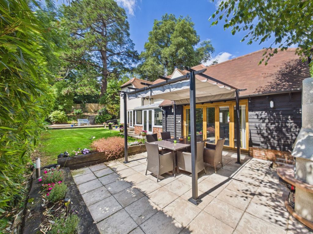 Property photo 2 of 22