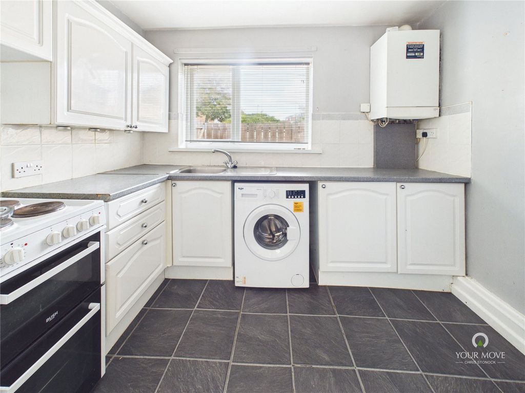 Property photo 3 of 8 Picture No. 06