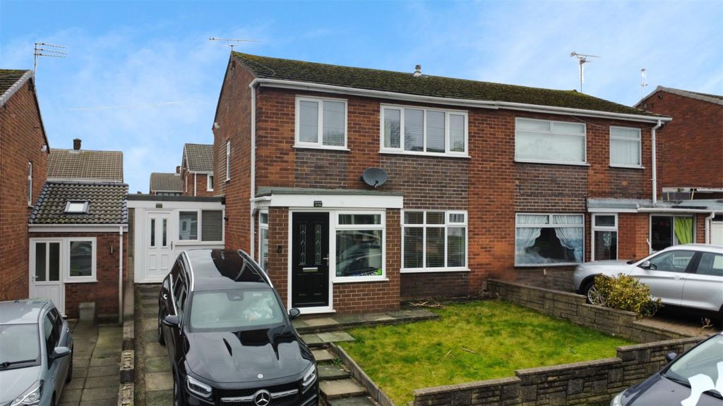 Property photo 1 of 22 Beech Gardens For Sale