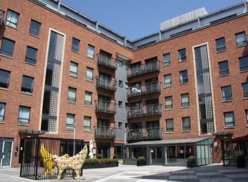 Property photo 2 of 21