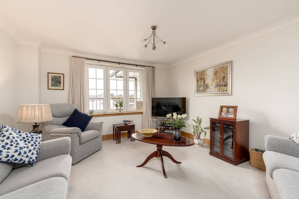 Property photo 3 of 30 Property Image 3