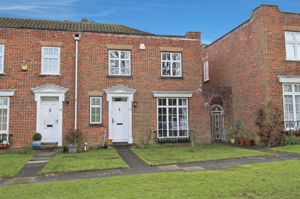 Property photo 1 of 16