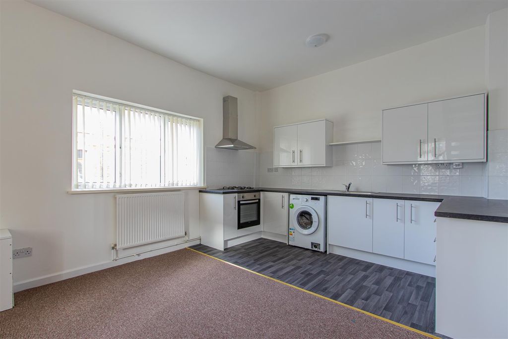 Property photo 2 of 8 Janet Street 63A-2.Jpg