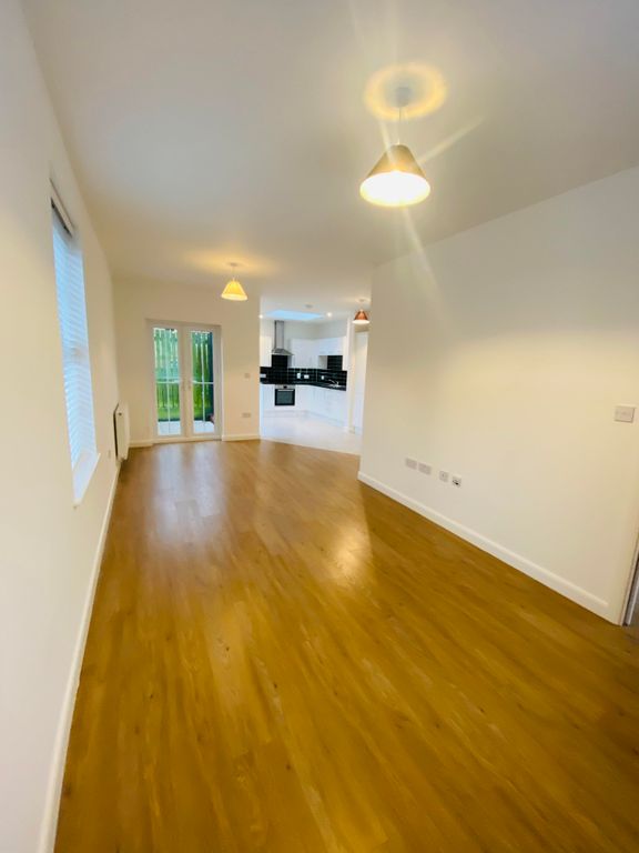 Property photo 2 of 9 Living Room