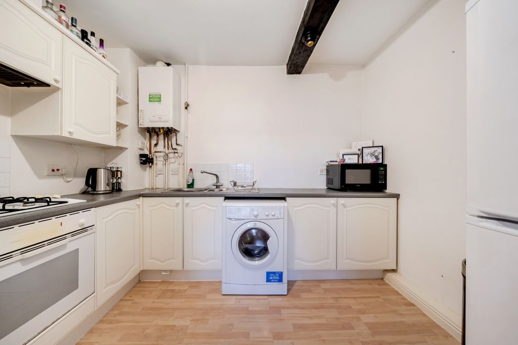 Property photo 3 of 9 1512958-2-6A9857F449086