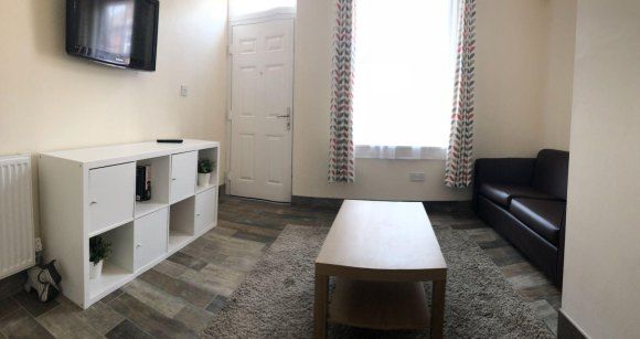 Property photo 3 of 13 3 P115 Lounge 2 1Jul20.Jpg