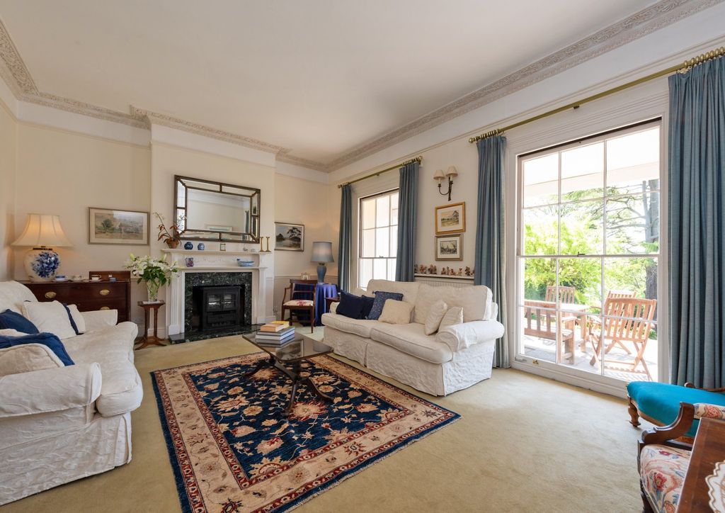Property photo 3 of 18 Reception Room