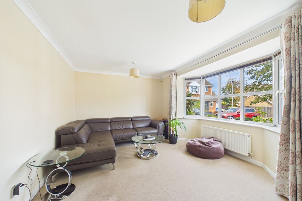 Property photo 3 of 12 Picture No. 27