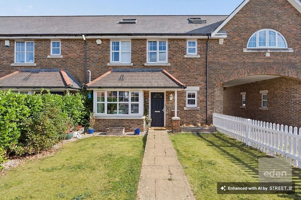 Property photo 1 of 26
