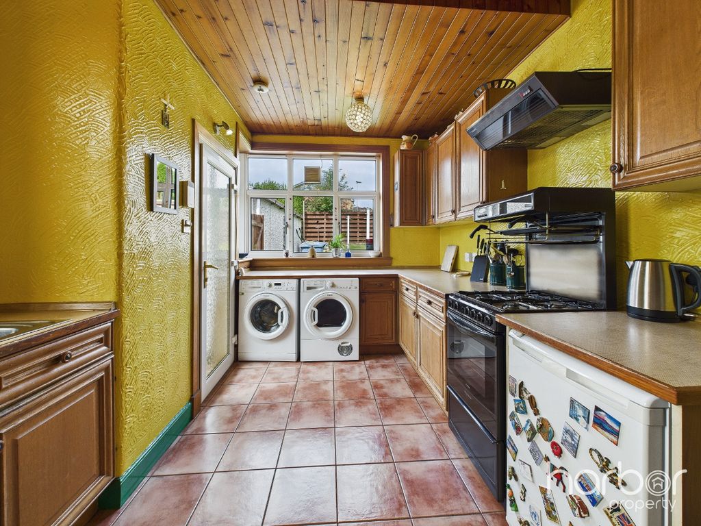 Property photo 3 of 20 4444537