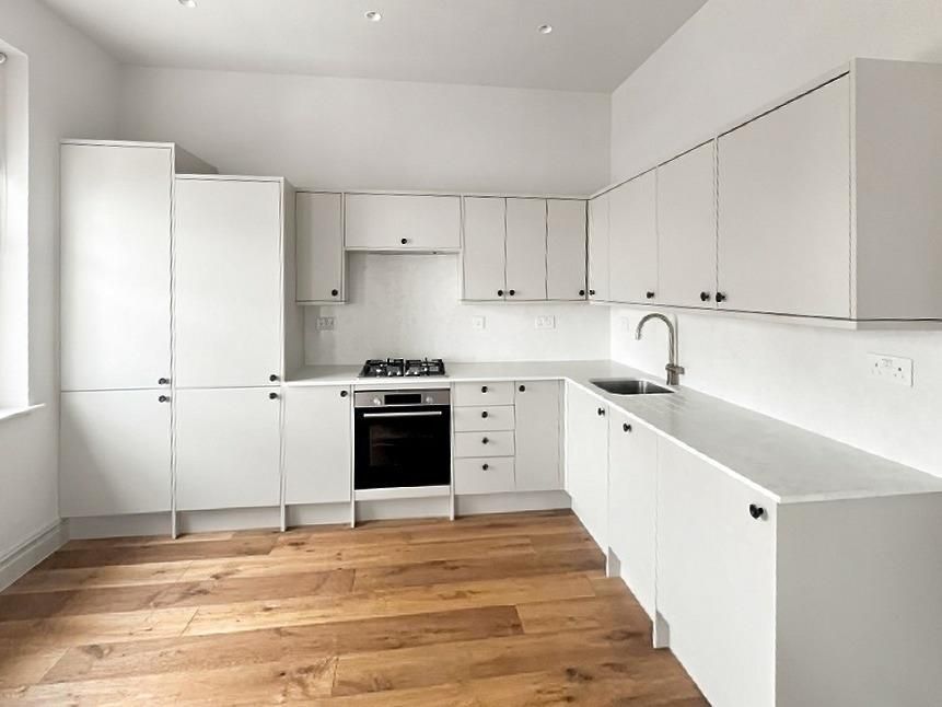 Property photo 1 of 6 Download (55).Jpg
