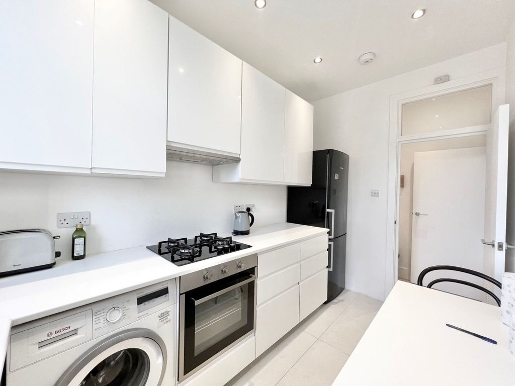 Property photo 2 of 13 46d9154ee424B2c2Fe539c7A63B33Bc0