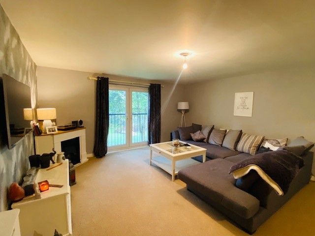 Property photo 3 of 11