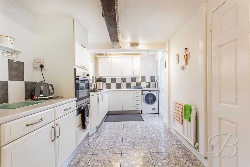 Property photo 3 of 28 Ccltd17.Jpg