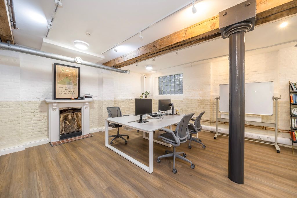 Property photo 2 of 8