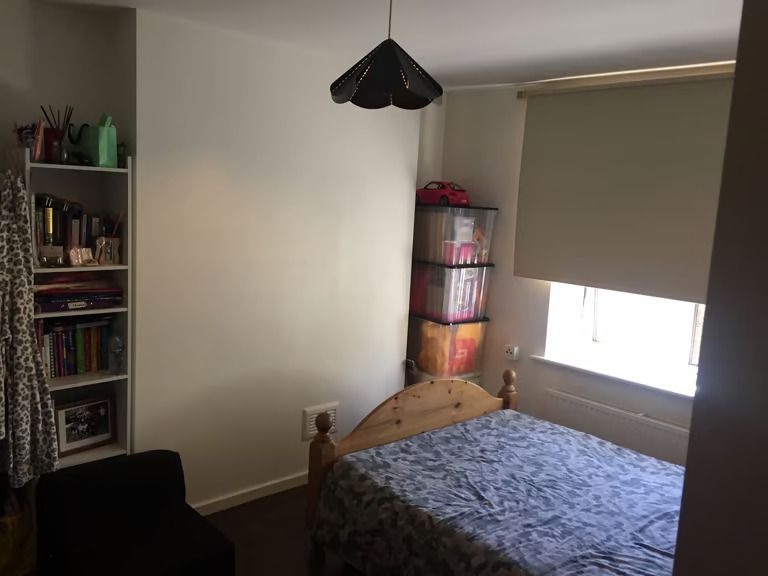 Property photo 1 of 2