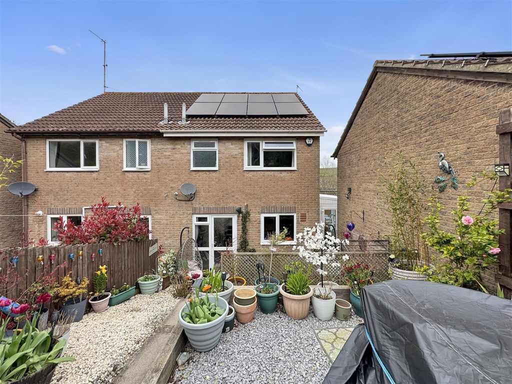 Property photo 2 of 20 17.Jpeg