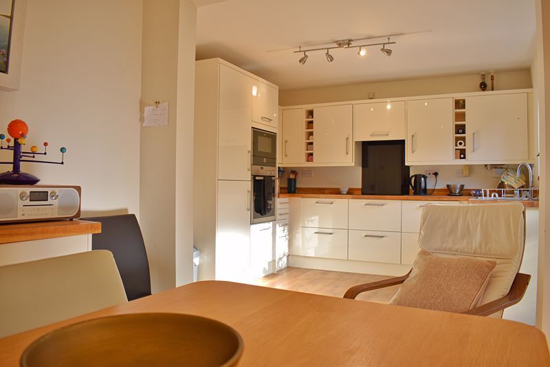 Property photo 2 of 14 Kitchen/Diner