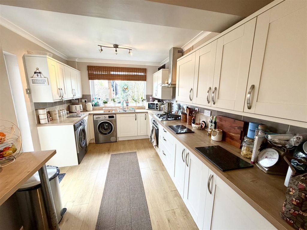 Property photo 2 of 15 Img_0465.Jpeg